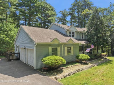 /international/us/1503-grassy-run-saylorsburg-pa-110119706832/