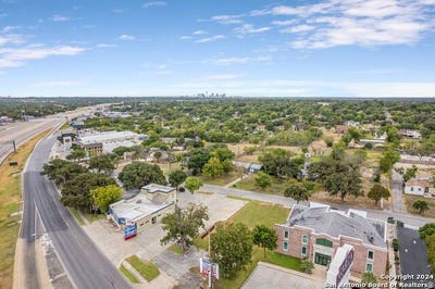 /international/us/5814-w-interstate-10-san-antonio-tx-110095511808/?lang=zh-cn