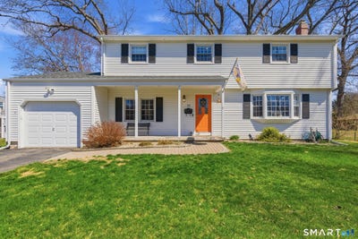 /international/us/52-briarwood-lane-east-hartford-ct-110107341528/