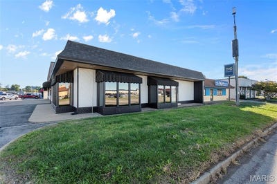 /international/us/205-s-plaza-way-cape-girardeau-mo-110103316846/
