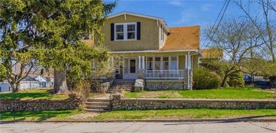 /international/us/87-kermit-street-woonsocket-ri-110106126578/
