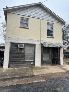 /international/us/203-s-14th-street-gatesville-tx-110097775578/