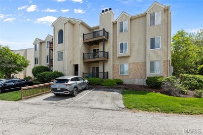 /international/us/2403-sandalwood-creek-court-wildwood-mo-110107695588/