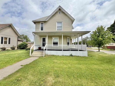 /international/us/617-east-avenue-belvidere-il-110108225417/