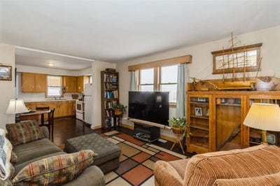 /international/us/515-3rd-ave-iowacity-ia-110109083510/