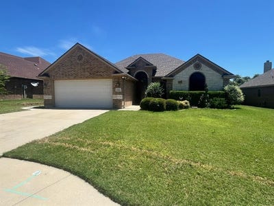 /international/us/305-jade-lane-weatherford-tx-110101267219/