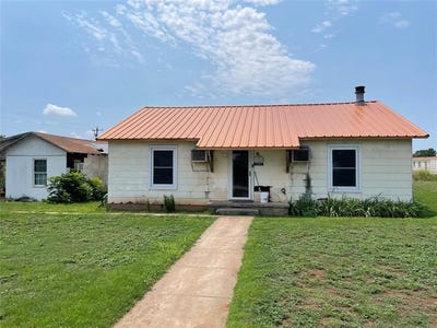 /international/us/521-n-5th-street-crowell-tx-110100881902/?lang=zh-cn