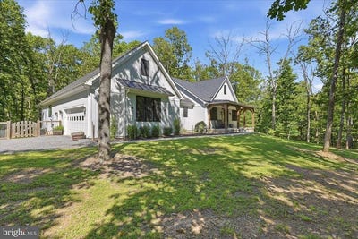 /international/us/250-creola-drive-winchester-va-110108413602/