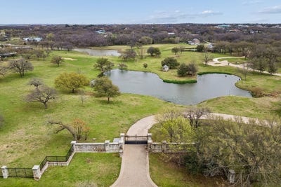 /international/us/1730-j-t-ottinger-road-westlake-tx-110106700724/
