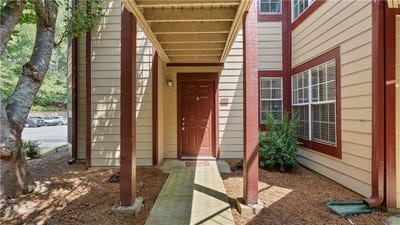 /international/us/606-cypress-pointe-street-alpharetta-ga-110101369382/?lang=fr