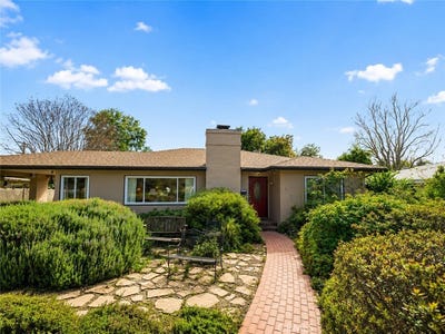 /international/us/754-w-9th-claremont-ca-110109756698/