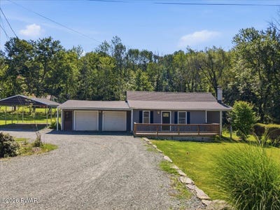 /international/us/61e-lakeside-drive-honesdale-pa-110119538413/