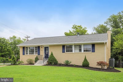 /international/us/5701-ottawa-road-centreville-va-110120719042/