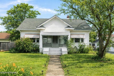 /international/us/657-campbell-avenue-port-monmouth-nj-110106494509/