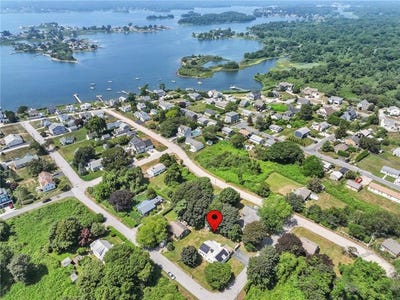 /international/us/1-irvings-path-narragansett-ri-110101458666/?lang=de