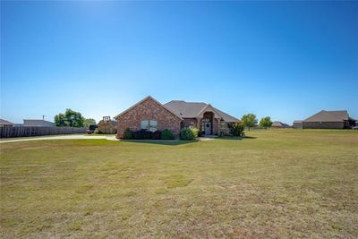 /international/us/2293-county-road-1311-blanchard-ok-110120496789/
