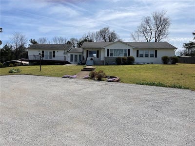 /international/us/714-circle-drive-berryville-ar-110106730509/