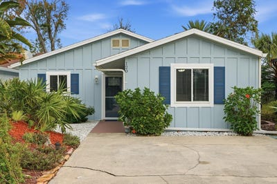 /international/us/120-oak-lane-flagler-beach-fl-110104260624/