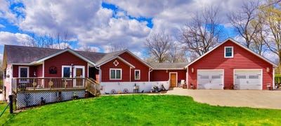/international/us/33453-jeidy-hill-road-wauzeka-wi-110107032591/