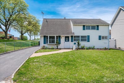 /international/us/137-grand-avenue-iselin-nj-110099335399/