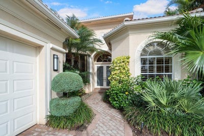 /international/us/237-porto-vecchio-way-palm-beach-gardens-fl-110106451818/