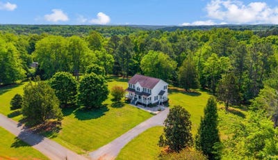 /international/us/268-cedar-hill-road-amherst-va-110108025752/