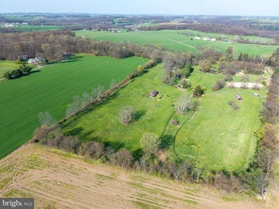 /international/us/196-hideaway-drive-quarryville-pa-110105293302/