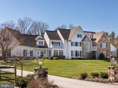 /international/us/9-douglass-ln-chester-springs-pa-110107308025/