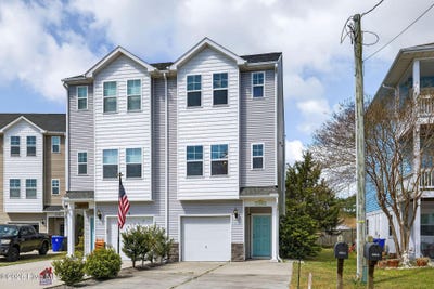 /international/us/803-blanche-avenue-carolina-beach-nc-110106843266/