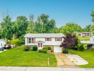 /international/us/1907-lone-pine-drive-arnold-mo-110100334418/?lang=en