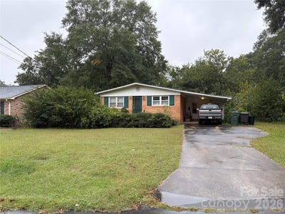 /international/us/1622-fairfield-drive-gastonia-nc-110120486514/