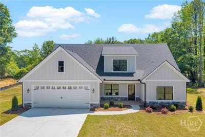 /international/us/89-huntington-drive-lavonia-ga-110107437084/