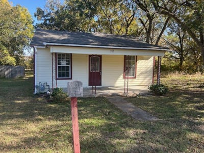/international/us/307-s-jernigan-street-bells-tx-110103502035/
