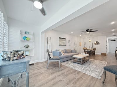 /international/us/1021-flame-vine-avenue-delray-beach-fl-110106985399/