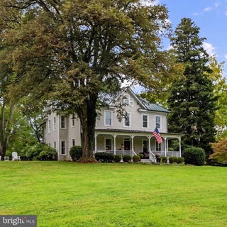 /international/us/17121-simpson-circle-paeonian-springs-va-110110167514/