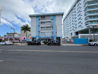 /international/us/37-isla-verde-avenue-carolina-pr-110108344468/
