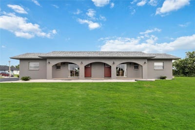 /international/us/108-boundary-boulevard-rotonda-west-fl-110119763915/