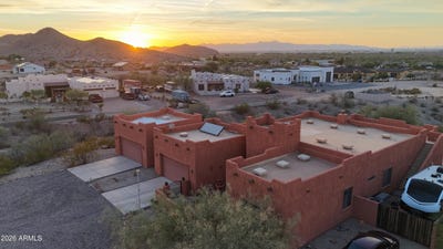 /international/us/13146-w-south-mountain-road-goodyear-az-110108607596/