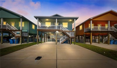 /international/us/180-paradise-pointe-drive-port-aransas-tx-110103149648/