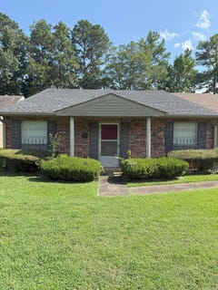 /international/us/600-greenbriar-drive-pine-bluff-ar-110101095669/