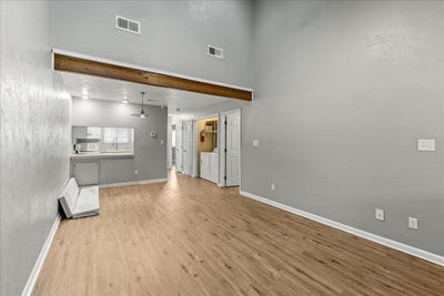 /international/us/216-dixie-drive-tallahassee-fl-110109069416/