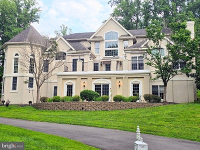 /international/us/720-foxtail-court-new-hope-pa-110109613858/