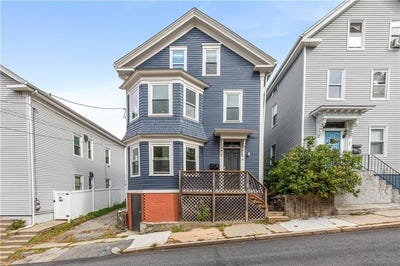 /international/us/30-royal-street-providence-ri-110110355066/