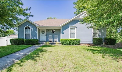 /international/us/617-cantebury-drive-warrensburg-mo-110108299367/