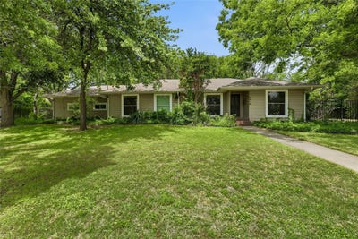 /international/us/2316-houston-place-denton-tx-110108410384/
