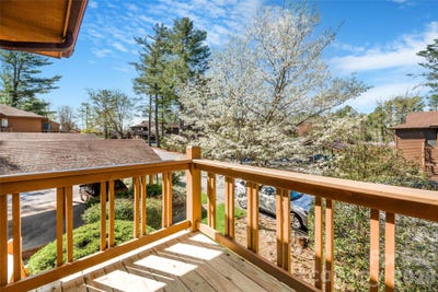 /international/us/521-courtwood-lane-hendersonville-nc-110107170092/