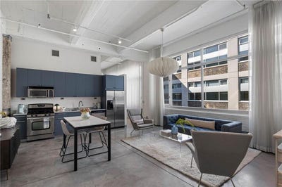 /international/us/700-washington-avenue-n-minneapolis-mn-110108473116/