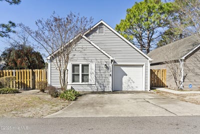 /international/us/1234-shipyard-boulevard-wilmington-nc-110109157352/