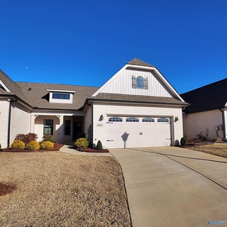 /international/us/404-tillane-park-circle-huntsville-al-110106759991/