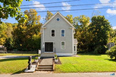 /international/us/36-smith-street-seymour-ct-110120451749/